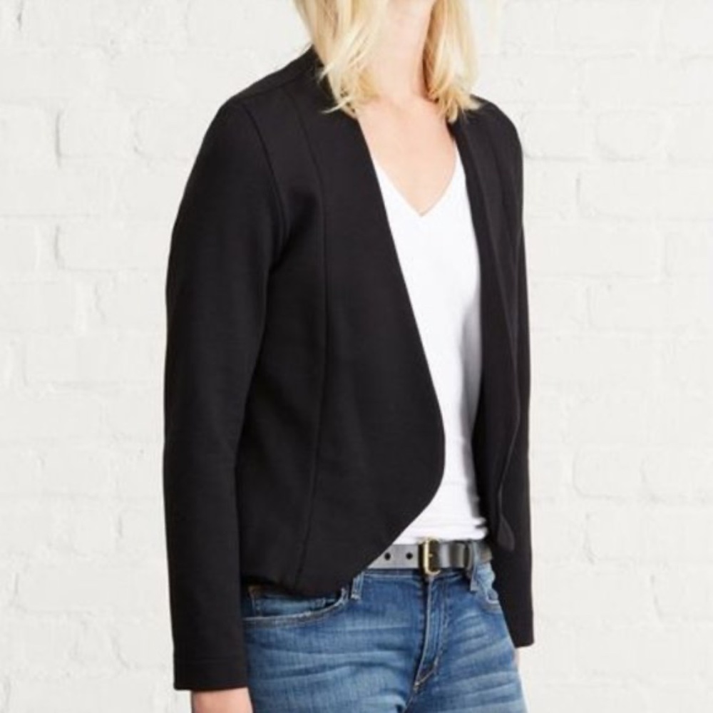 Amour Vert Shely Ponte Blazer